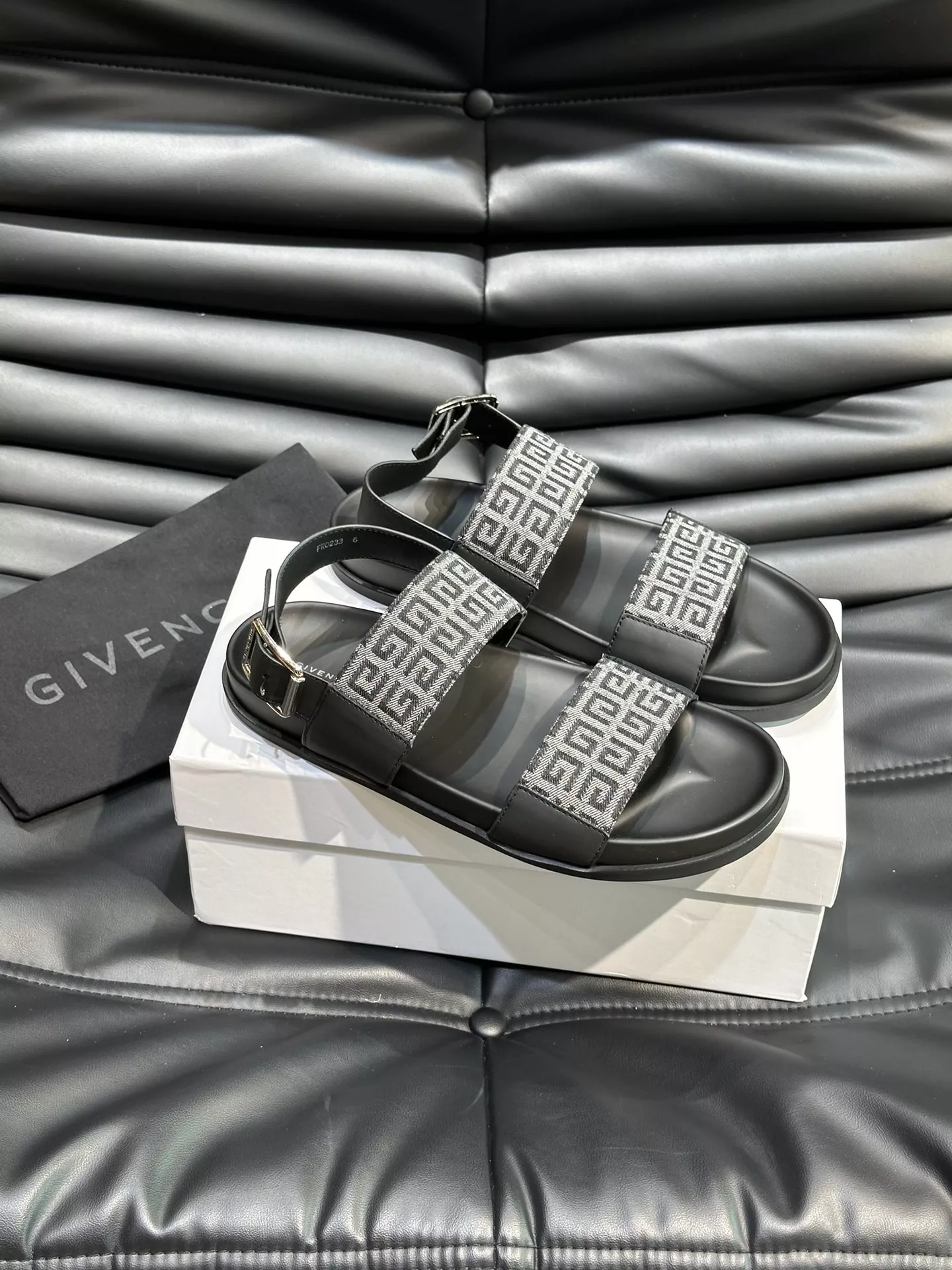 givenchy sandale pour homme s_12a16bb